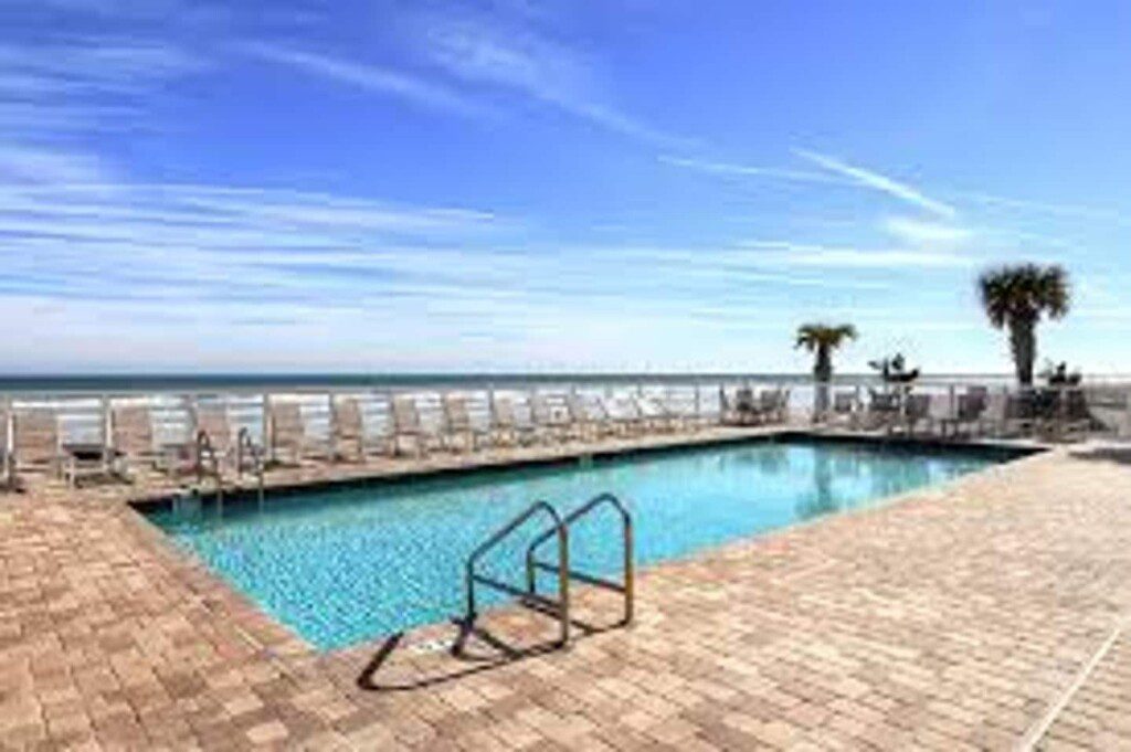 0670576d 443c 47d1 baeb 832245367baf