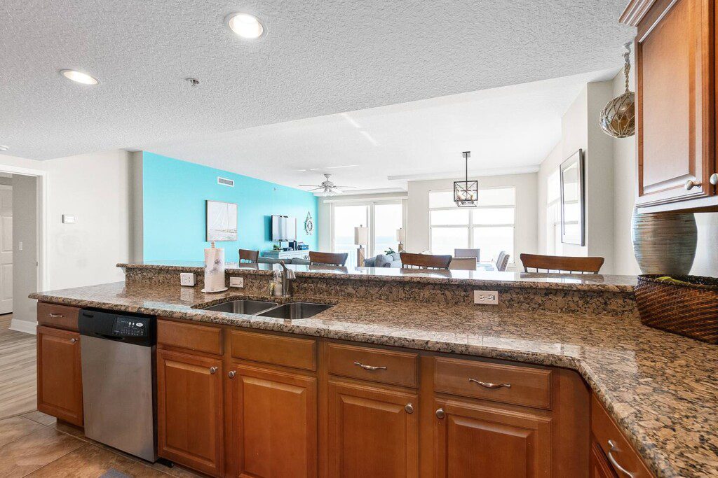 0c06c1e5 0720 4aa9 9b93 fbee9f5db1d0