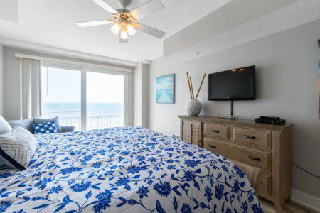 2eeea87d 6eea 4d75 9f7f e6dd5ea9ba00