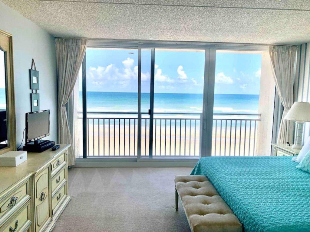 4a03d66a c9c8 4677 84b7 4c1690bf1de4