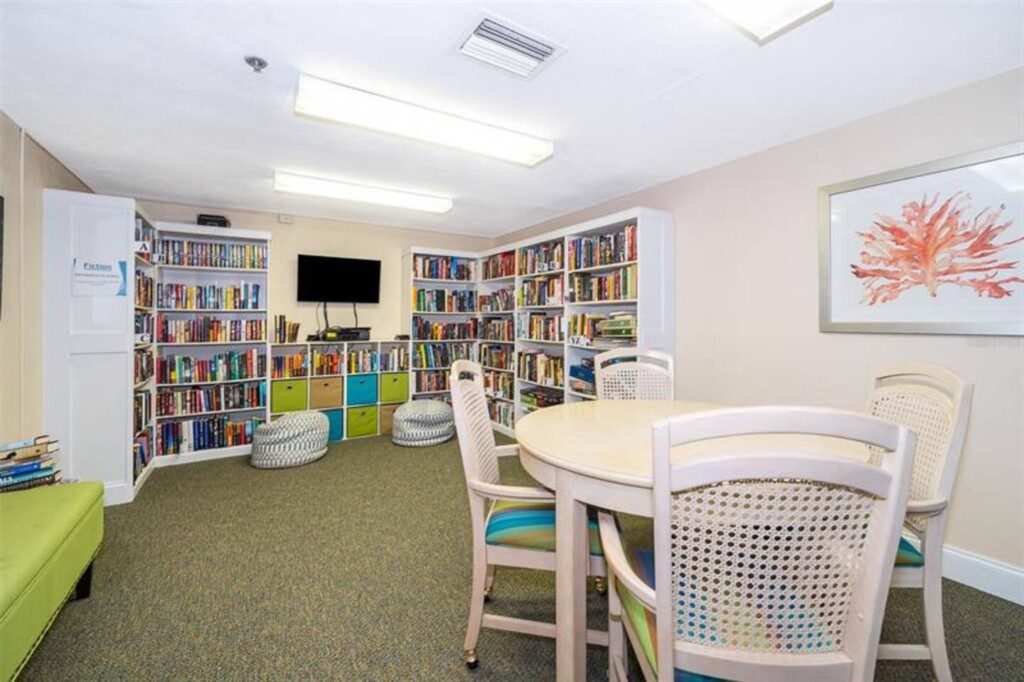 8fde7b92 2eeb 43c3 ae0f 95f66c3bae7a