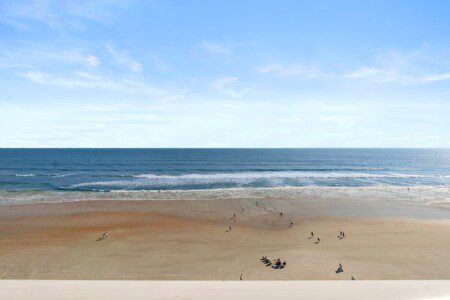 9b386ddb ae3d 4a25 9dc1 891e4b988a2f