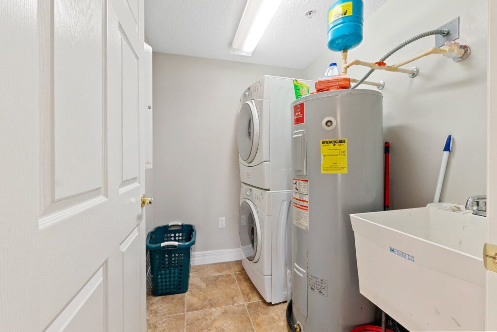 9d6d9001 1695 4866 826d a64188c7c471