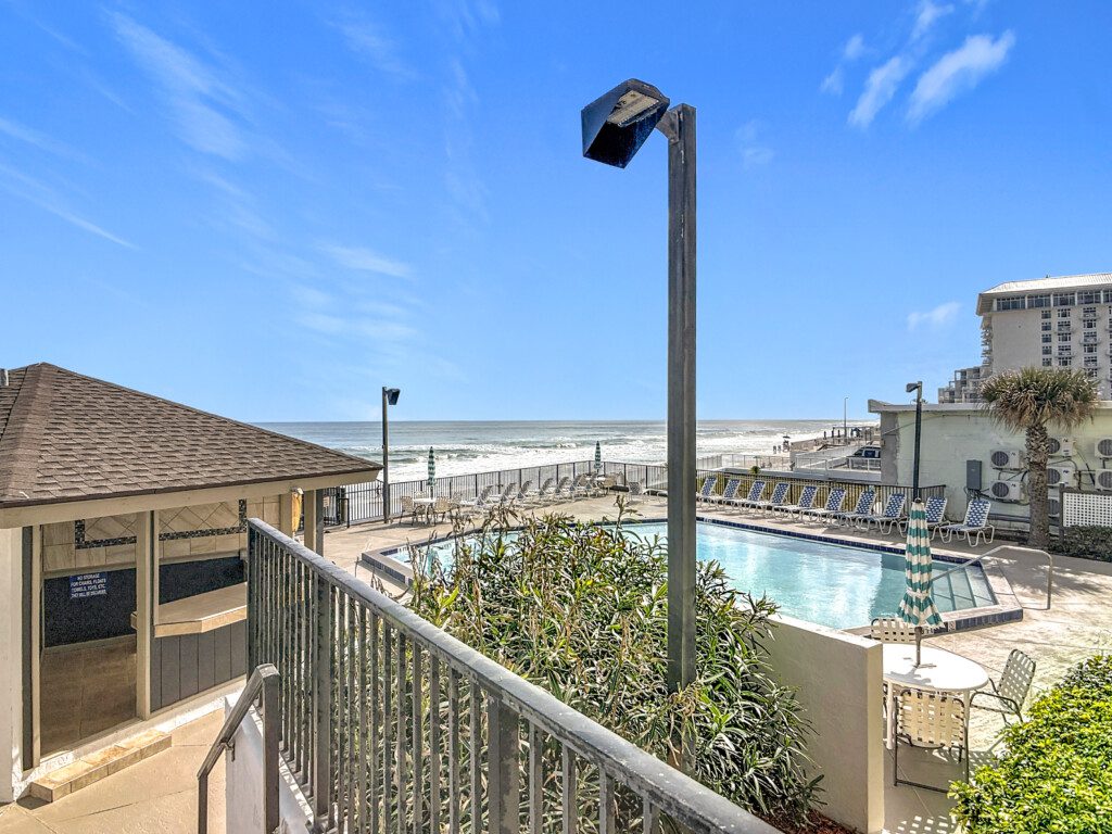 a49220b8 eff7 4c5c aa42 3c6643ce0fd4