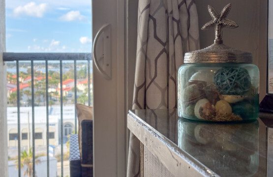 a6085bc7 bf63 420e a8c1 9d57d5a8c341