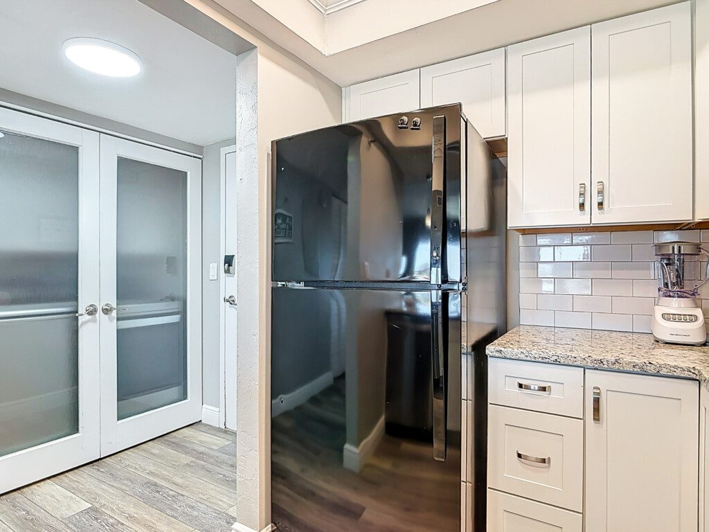 b9bd9833 1cf6 4661 b57b 35531ca682d5