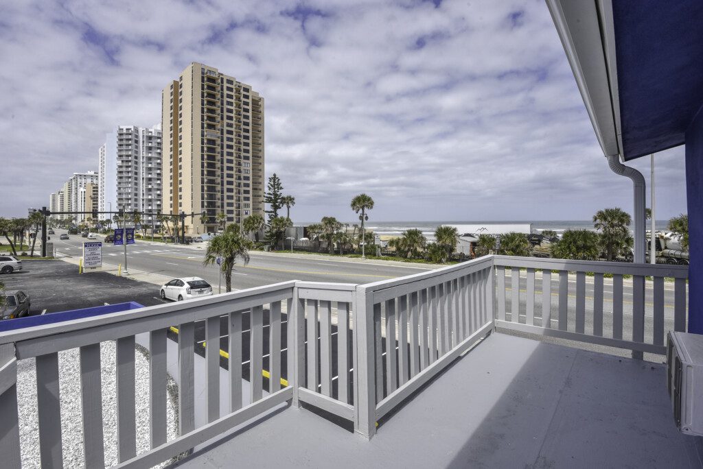 baf655c3 3008 4a93 a740 687db1d4071b