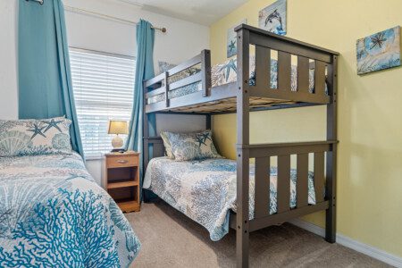 f259f3bf 8e38 49c3 88c9 2470c150fc12