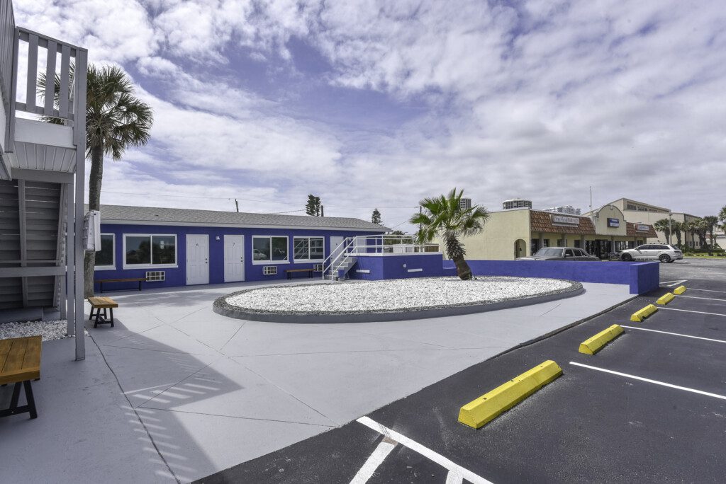 f4e432b3 cf2e 407f b8d3 2da3fb64e3cb